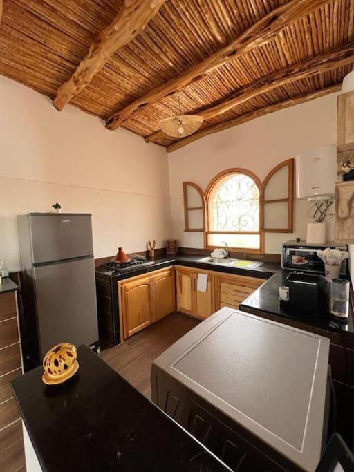Le Petit Chalet. As-Suwajra Zewnętrze zdjęcie